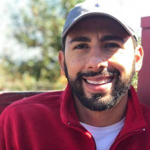 Meet your Posher, Carlos